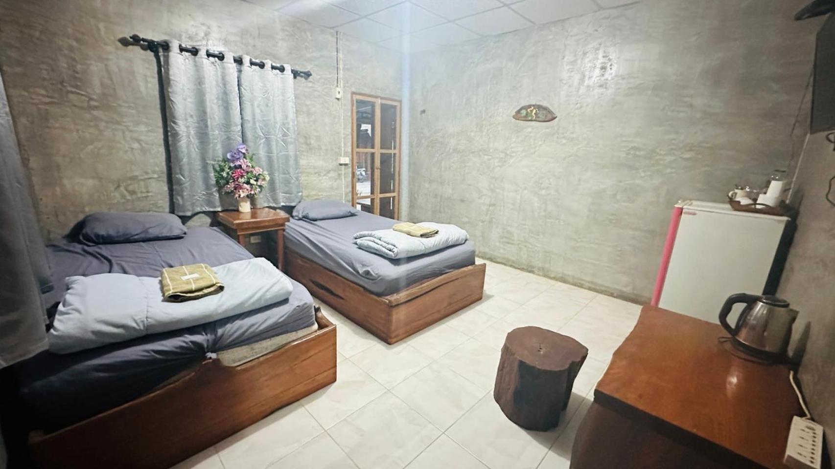 บ้านภทรพรรณ ขุนยวม แม่ฮ่องสอน Ban Pataraphan Khunyuam Maehongson Thailand Ban Khun Yuam Экстерьер фото